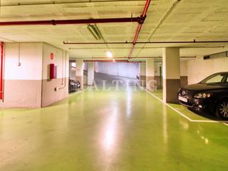 Lloguer Aparcament cotxe a Carrer aragó 562. Plaza de parking de moto en alquiler situada en calle arago, 562
