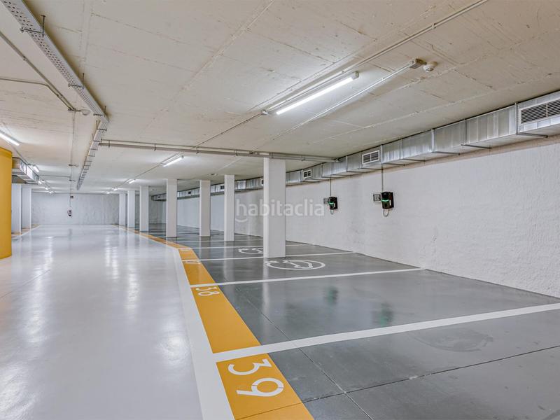 Foto e8b887bf-633c-40e4-883e-8fbfdd2dcd4c. Location parking voiture dans carrer alfons xii 10 dans Barcelona