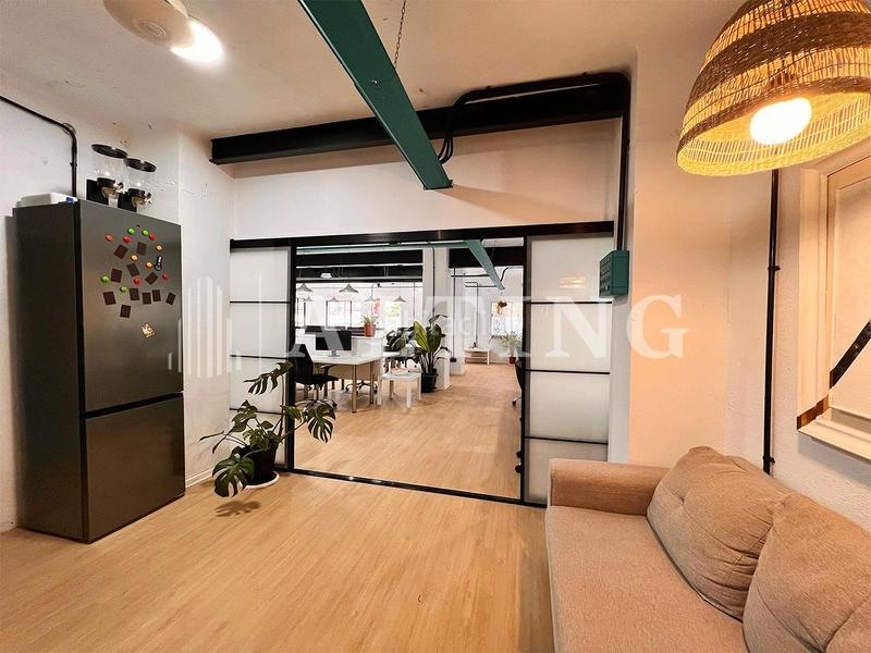 Foto 4bcebbe9-9044-4e22-90d8-7f95edda9989. Location bureau avec chauffage dans El Camp d´en Grassot i Gràcia Nova Barcelona