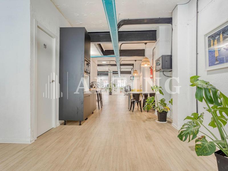 Foto ab5b20be-0f05-4e00-a3ce-0baead5628c3. Location bureau avec chauffage dans El Camp d´en Grassot i Gràcia Nova Barcelona