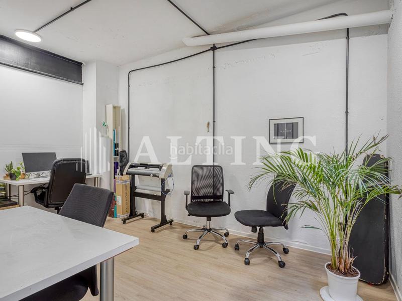 Foto cdd40624-f97f-4475-972f-7ecded454537. Location bureau avec chauffage dans El Camp d´en Grassot i Gràcia Nova Barcelona