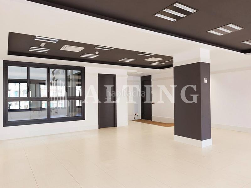 Foto f47b6d8a-1ba9-47cb-98f0-29c9211c333b. Rent office space with heating in Sant Ramon - Maternitat Barcelona