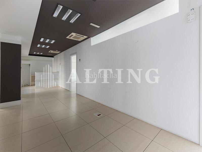 Foto 286d4409-2c57-4044-b1d7-e1e395dbf707. Location bureau avec chauffage dans Sant Ramon - Maternitat Barcelona