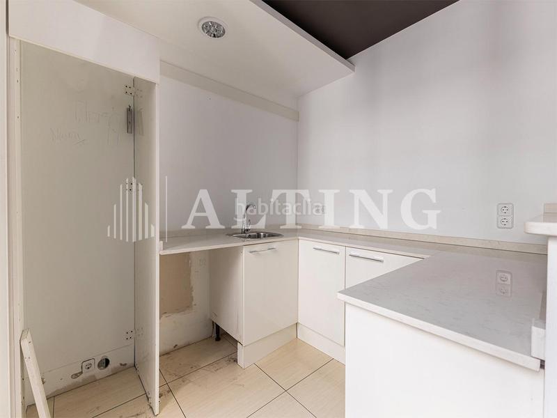 Foto 3a95fce2-2452-4b72-bbd5-566747dd01a8. Location bureau avec chauffage dans Sant Ramon - Maternitat Barcelona