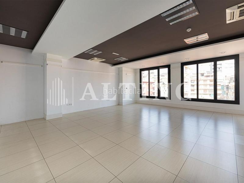 Foto 7c6e28df-7531-4d4d-b677-f222ca9b716d. Location bureau avec chauffage dans Sant Ramon - Maternitat Barcelona