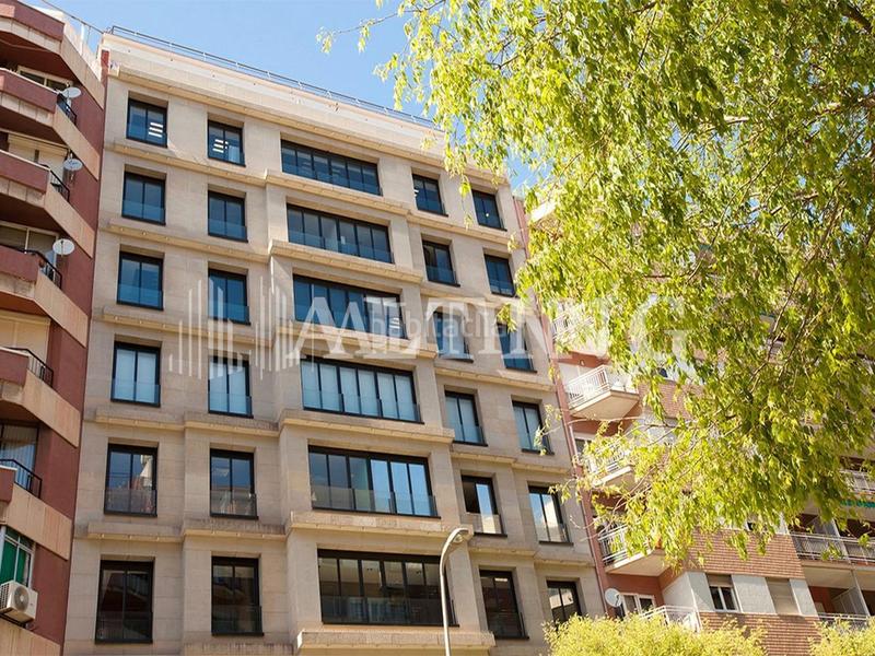 Foto e5ea7f34-3c59-49bd-a43e-3c6a28c3855b. Location bureau avec chauffage dans Sant Ramon - Maternitat Barcelona