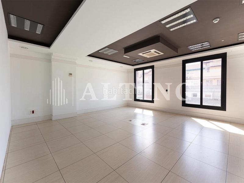 Foto f747b439-d196-4060-9302-4d7c136efa5a. Location bureau avec chauffage dans Sant Ramon - Maternitat Barcelona