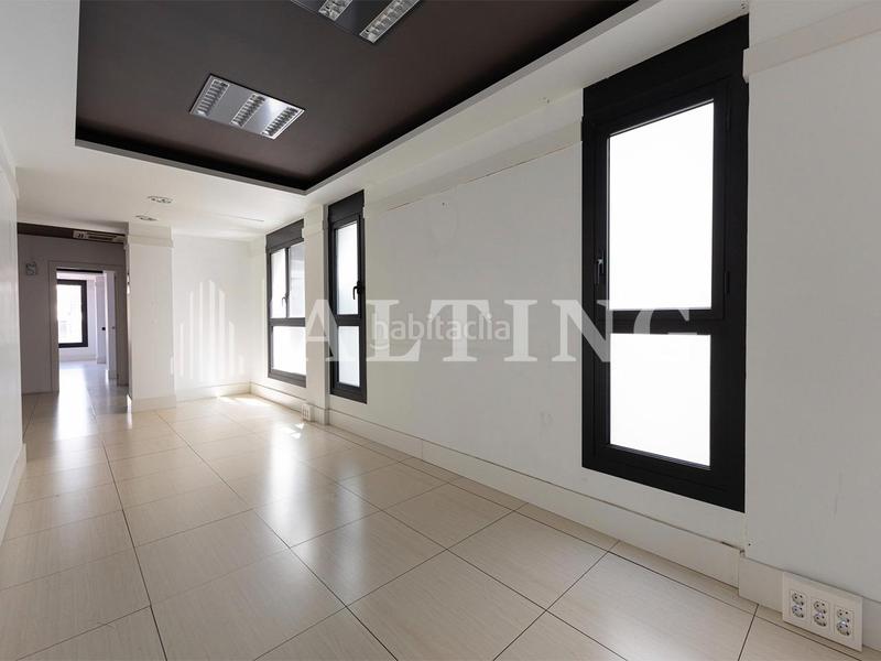 Foto 993b46cb-6116-40b2-8ad4-7483de57a617. Rent office space with heating in Sant Ramon - Maternitat Barcelona