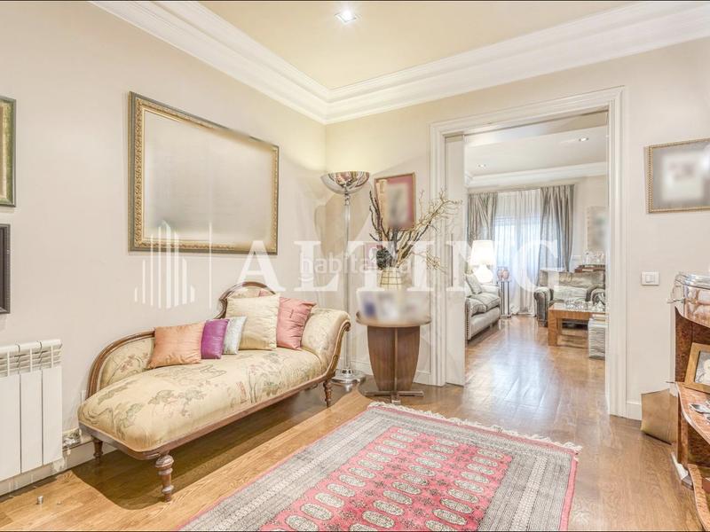 Foto 75fd6c69-7d87-409a-9819-3932fdc85c74. Piso exclusiva vivienda con gran terraza en finca catalogada en Barcelona