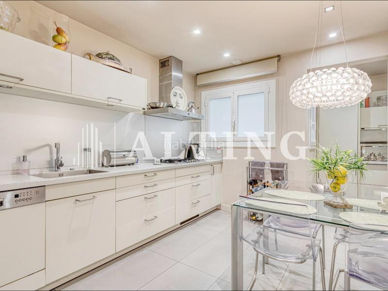 Foto f05aef28-257e-45f5-9dfe-7858a4d60ab3. Piso exclusiva vivienda con gran terraza en finca catalogada en Barcelona