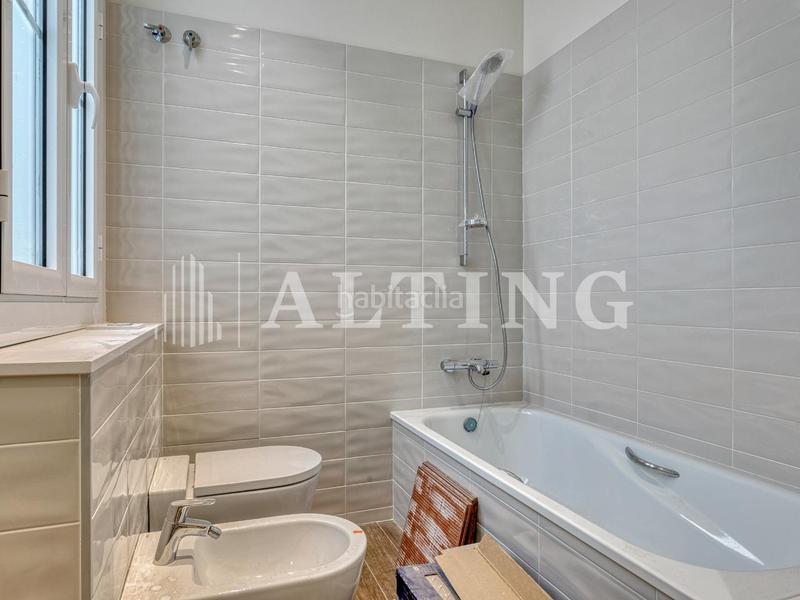 Foto 31e9d459-4ab8-450f-96f3-d7bd93169a7e. Rent office space with heating in Dreta de l´Eixample Barcelona