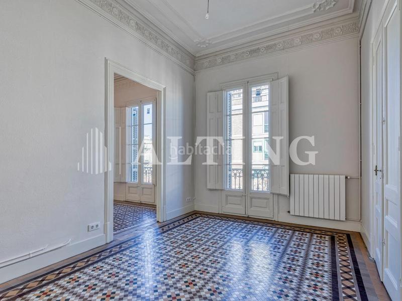 Foto d388bcd0-7bc1-4dfd-90f0-5407afc92f39. Rent office space with heating in Dreta de l´Eixample Barcelona