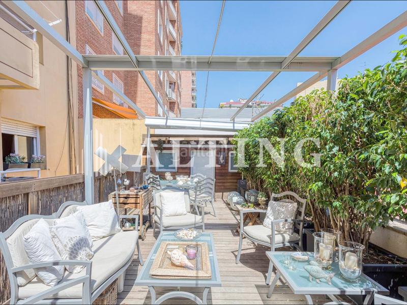 Foto 126eb855-d54a-410c-b6f5-722d84ea2516. Oficina potencial oficina con gran terraza en venta en sant gervasi en Barcelona
