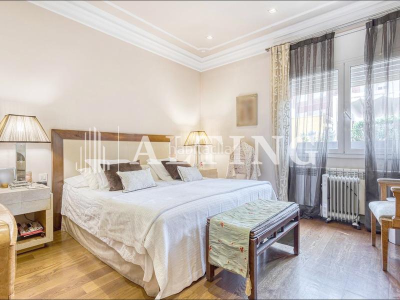 Foto 14f8c7e3-e456-4dab-8535-5ede11fd4a04. Oficina potencial oficina con gran terraza en venta en sant gervasi en Barcelona