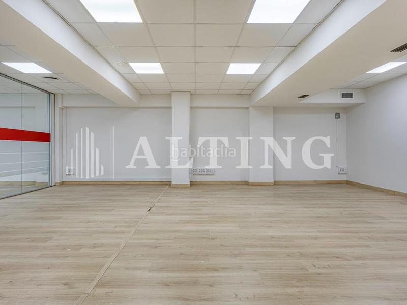 Foto a219be59-240c-4fb0-b24f-cd9311903942. Miete büro in calle travessera de les corts 241 in Barcelona