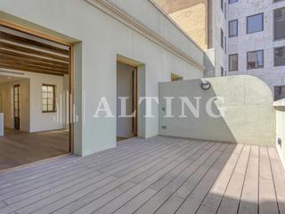 Flat  Calle pau claris. Ático dúplex con 2 terrazas junto a paseo de gracia