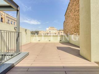 Appartement  Calle pau claris. Ático dúplex con 2 terrazas junto a paseo de gracia