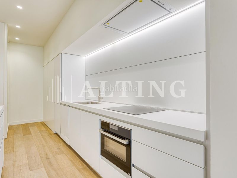 Foto a8368244-350d-4579-96e5-29c45536f16c. Pis a Dreta de l´Eixample Barcelona