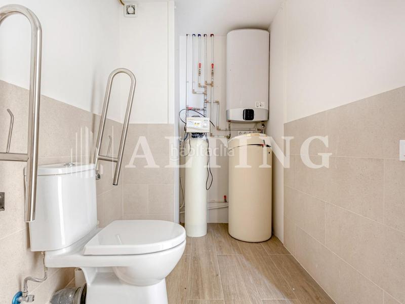 Foto 6299d851-f83a-41e9-9c91-d3dcb750a487. Location local commercial dans El Poble Sec - Parc de Montjuïc Barcelona