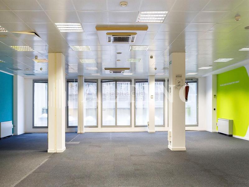 Foto e603efec-c63c-426d-b643-36a8d7478098. Location bureau avec chauffage dans Dreta de l´Eixample Barcelona