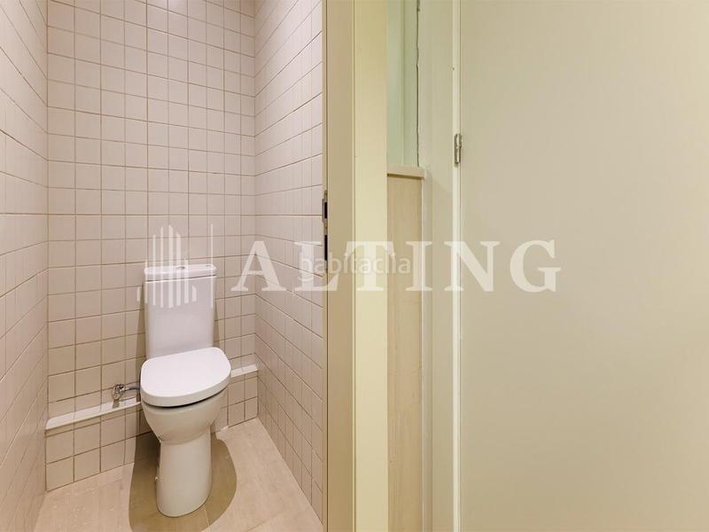 Foto b05999b2-9445-4f2d-a8f0-a4ee513f3d34. Miete büro mit heizung in Dreta de l´Eixample Barcelona