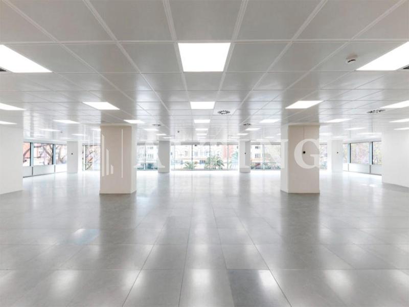 Foto 123f81b8-31ab-409d-bf6d-87c00bef0363. Rent office space with heating in Barri de les Corts Barcelona