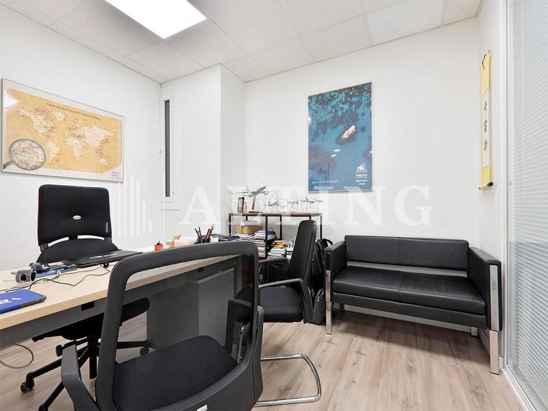 Foto 6aac8817-0511-4690-a534-cd9fa317210d. Alquiler oficina excelentes oficinas en alquiler junto al paseo de manuel girona en Barcelona