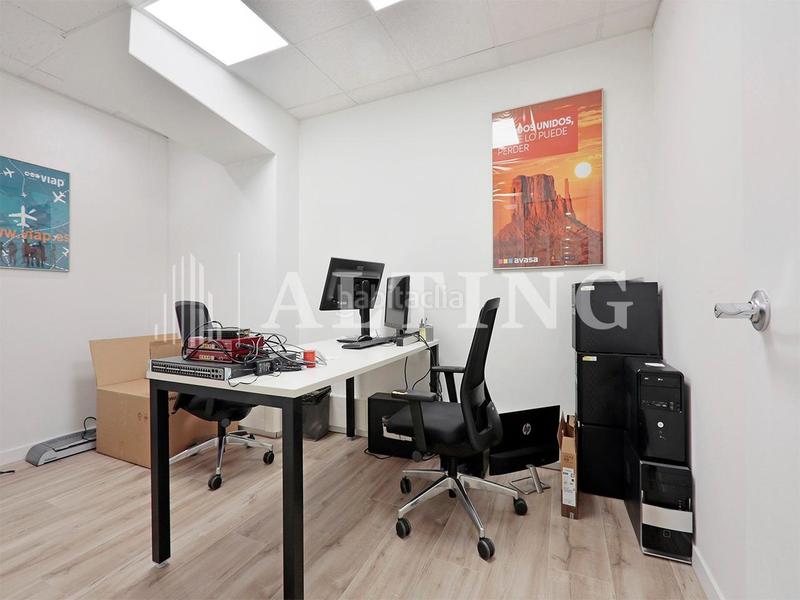 Foto 7f275e1f-1c46-4fab-b7b1-f761b0de151b. Alquiler oficina excelentes oficinas en alquiler junto al paseo de manuel girona en Barcelona