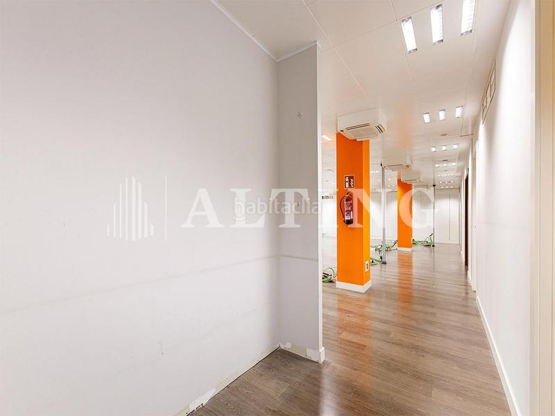 Foto 7fba1d01-f34f-4a56-ae8b-f6044a65c448. Rent office space with heating in Dreta de l´Eixample Barcelona
