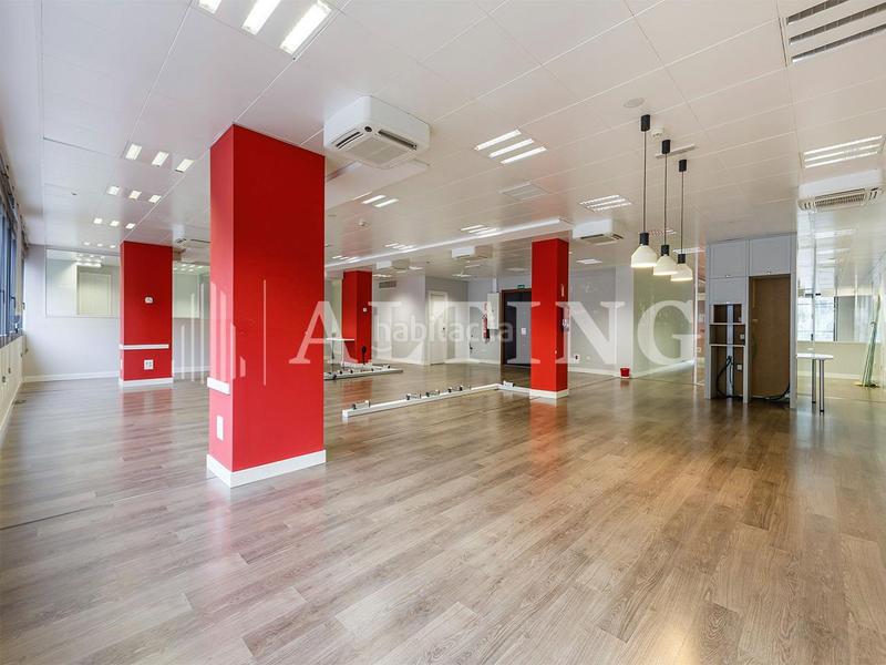 Foto e598dffd-8fba-4e60-a1de-c5914397384d. Location bureau avec chauffage dans Dreta de l´Eixample Barcelona