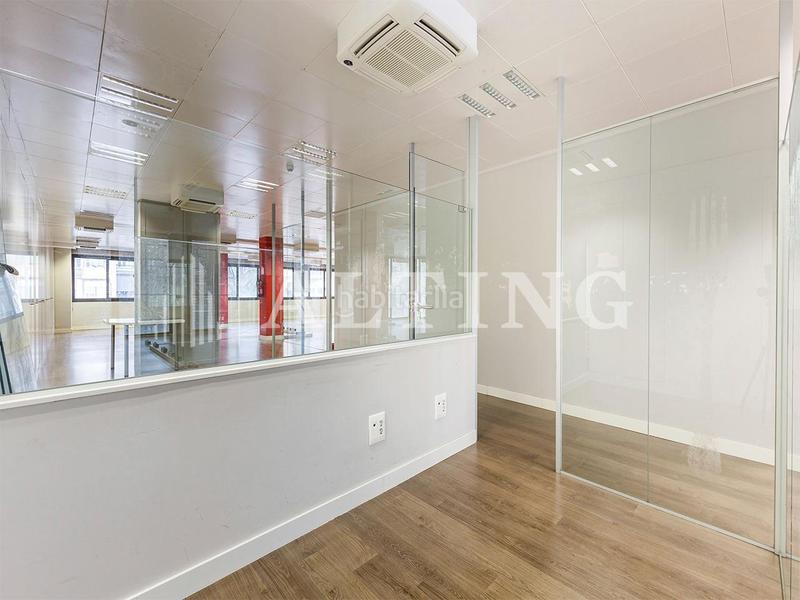 Foto 0eaeca96-427e-4d74-8f6d-f20c71f498f3. Miete büro mit heizung in Dreta de l´Eixample Barcelona