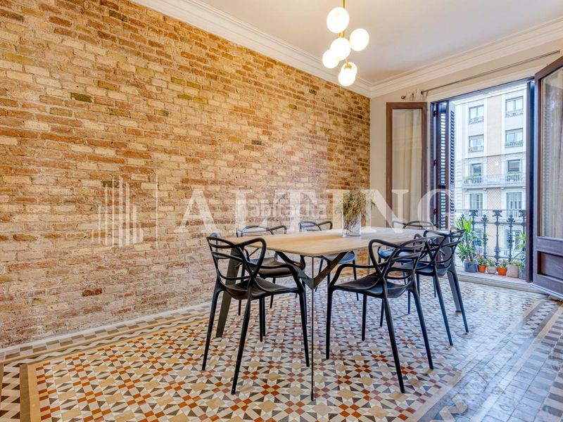 Foto f794ef7d-06c7-4c9e-a7eb-b13e81503597. Pis amb calefacció a Dreta de l´Eixample Barcelona