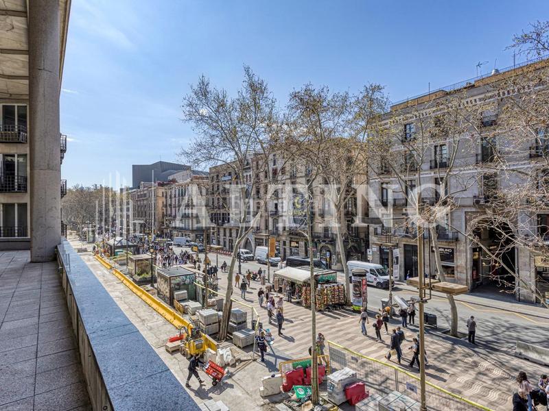 Foto 93debce4-c182-4ec6-a7da-9896eb4b29a3. Alquiler oficina exclusivas oficinas de 480m más 482m de terrazas en alquiler en la rambla en Barcelona