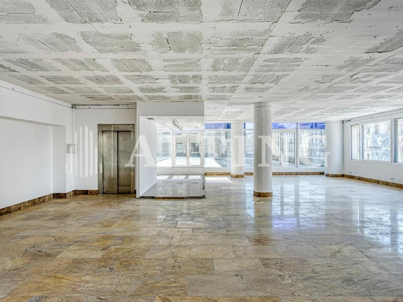 Foto 104d20ad-0302-4f86-8fbc-9cc56e64d849. Lloguer oficina amb calefacció a Gòtic Barcelona