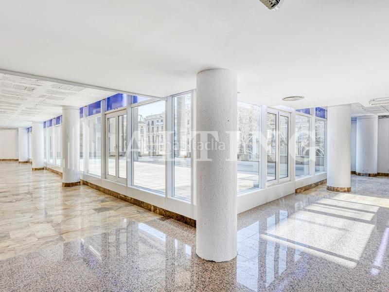 Foto a0e7e466-9f20-41c4-b041-3a101eea794d. Location bureau avec chauffage dans Gòtic Barcelona