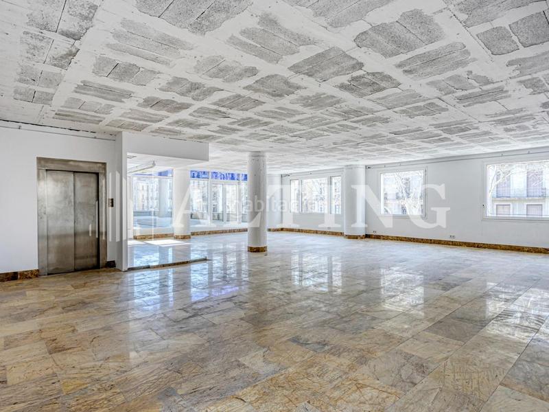 Foto 0f8624f5-734d-4b08-9e3d-6b28b1bf6aee. Rent office space with heating in Gòtic Barcelona