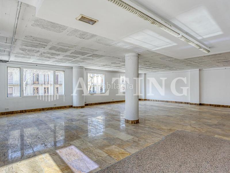 Foto 755bd71b-ff91-453a-9425-74a1a52b27ca. Rent office space with heating in Gòtic Barcelona