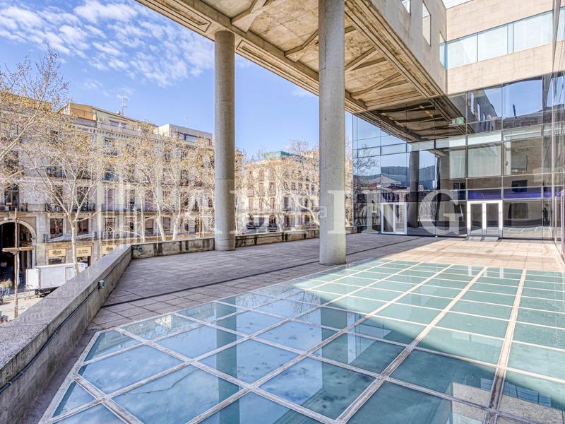 Foto fe7533bb-871d-4fd1-90ae-47437a2b1207. Rent office space with heating in Gòtic Barcelona