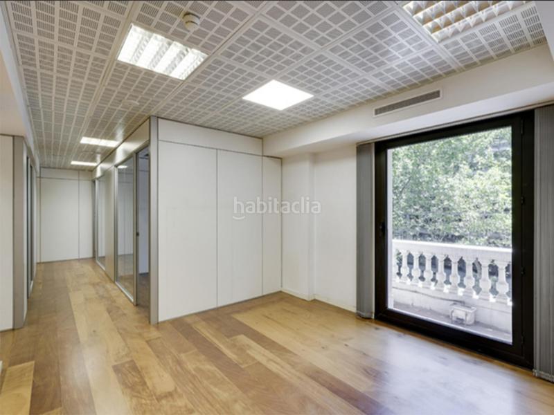 Foto d0dd6323-5625-4534-a2f2-7cdfb4140597. Affitto ufficio con riscaldamento in Vila de Gràcia Barcelona
