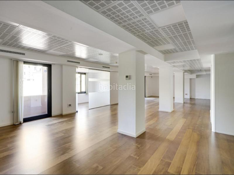 Foto cddff11f-6e62-46c5-bc11-09e37952480c. Location bureau avec chauffage dans Vila de Gràcia Barcelona