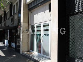 Local Comercial en Sant Ramon - Maternitat. Local comercial de 107m en zona prime junto a el corte inglés