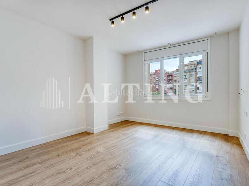 Foto 0e1dae4c-4f75-43bd-bedd-61ee12564eb2. Alquiler piso fabuloso piso de 143m con terraza en ganduxer con gregori taumaturg en Barcelona