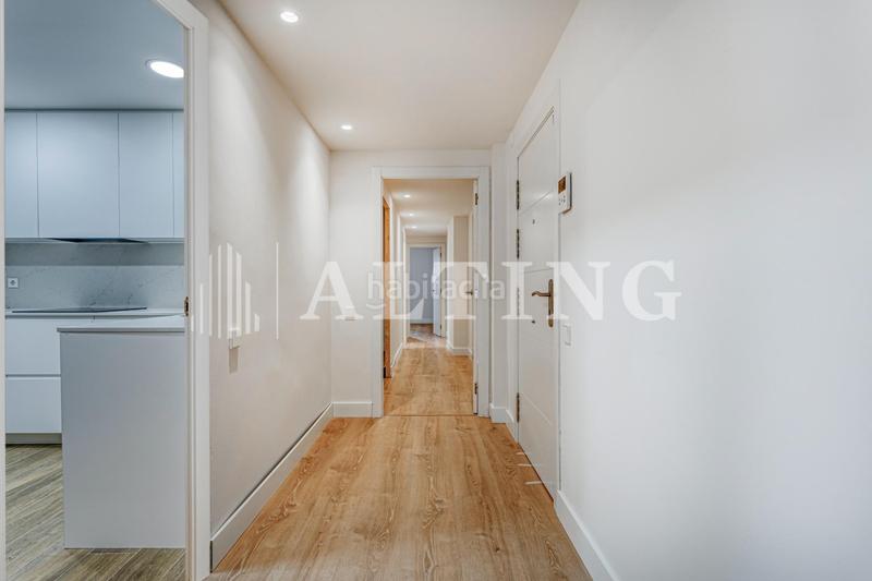 Foto 48c831c6-ad21-429c-a7e7-7f6cf6af678d. Alquiler piso fabuloso piso de 143m con terraza en ganduxer con gregori taumaturg en Barcelona