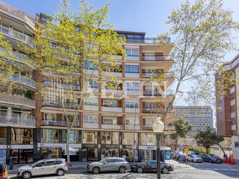 Foto 651b0add-870f-487d-9d63-ef23b8ad04e9. Alquiler piso fabuloso piso de 143m con terraza en ganduxer con gregori taumaturg en Barcelona