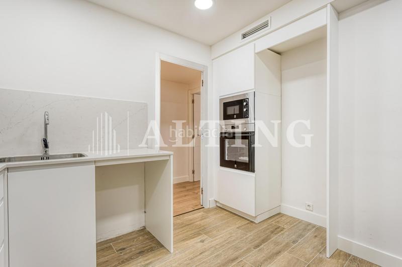 Foto b9ed1d9b-1b7c-470b-9562-b9a29aadd345. Alquiler piso fabuloso piso de 143m con terraza en ganduxer con gregori taumaturg en Barcelona