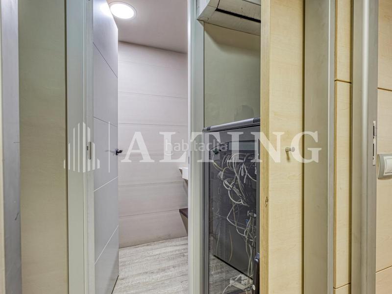 Foto 470114d6-8276-4c44-8d4f-a063224367f9. Alquiler oficina exclusivo local comercial de 190 m en Sarriàpedralbes con amplia fachada acristalada en Barcelona