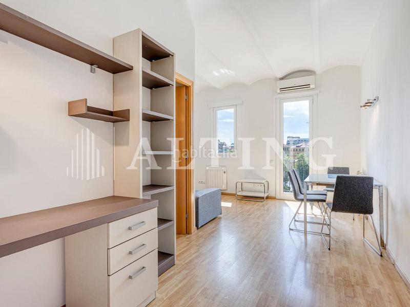 Foto 1ff2a81d-aabc-48c1-9fe2-8a4895772ac8. Location appartement avec chauffage dans Sagrada Família Barcelona