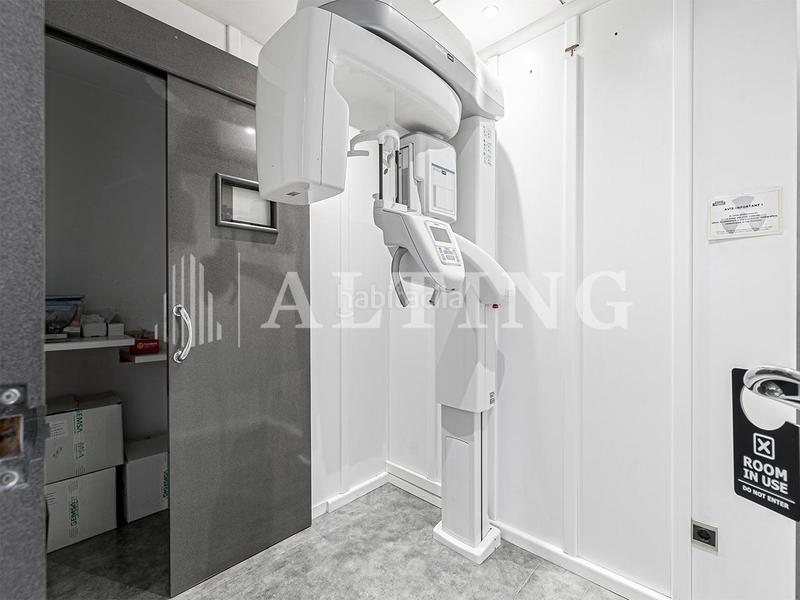 Foto 71dde0aa-c8ee-416f-baf3-51f7e4215172. Büro mit heizung in Putget - Farró Barcelona