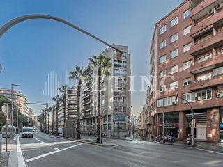 Büro  Ronda del general mitre. Oficina esquinera premium de 375 m2 en ronda general mitre  barc
