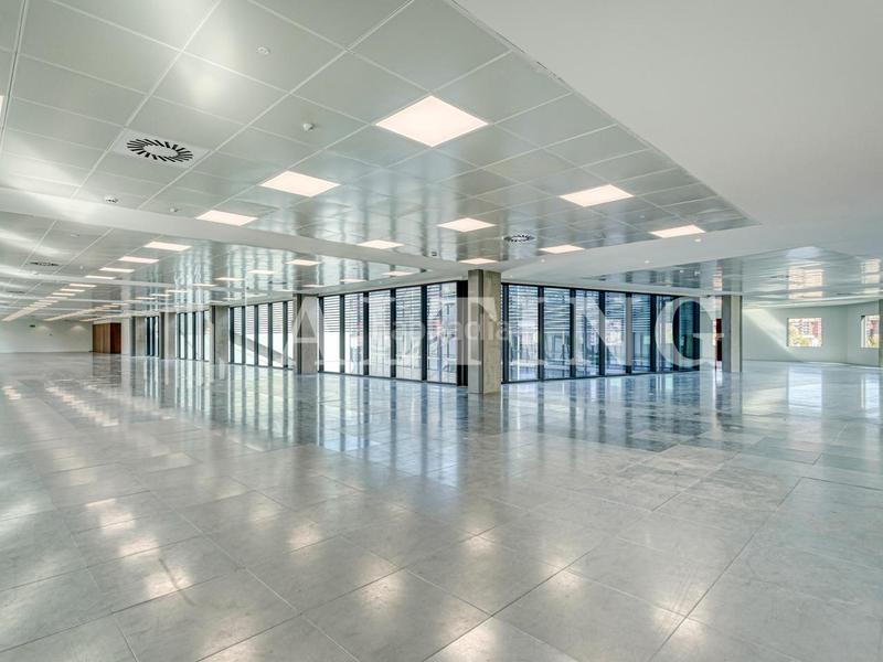 Foto 4b0fbeb2-1be9-4ab0-8f2b-932f69e95c18. Rent office space with heating in Provençals del Poblenou Barcelona